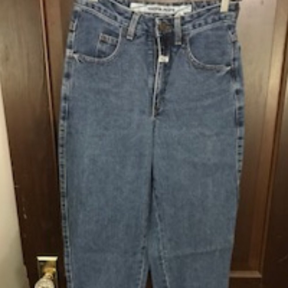 Vintage Women's Girbaud Blue Jeans, size 7/8 "long inseam"